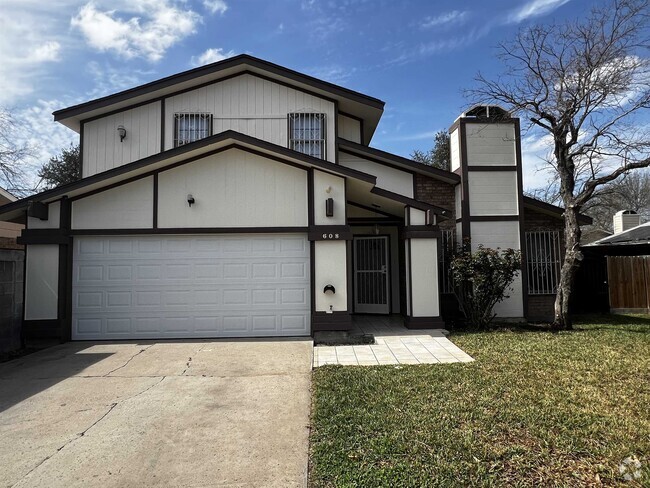 Building Photo - 608 Sunridge Loop Rental