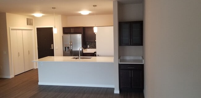 Luxe Apartments
