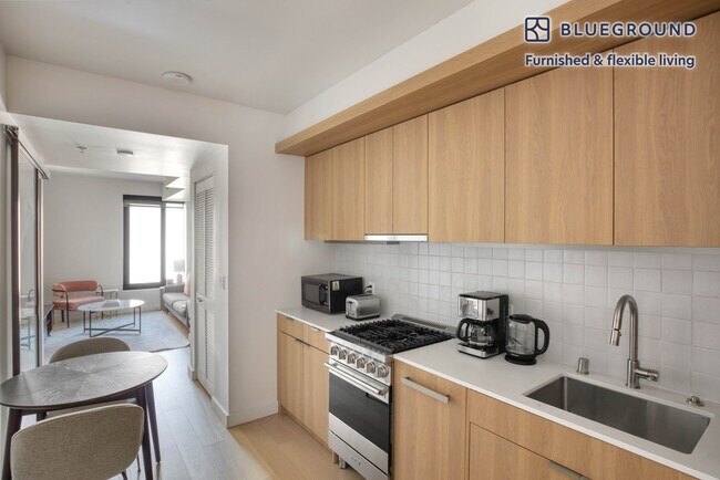 Photo - 30 Otis St Unidad GO FL7-ID1455