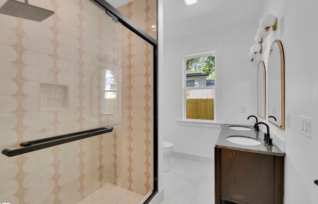 Photo - 119 Maco St