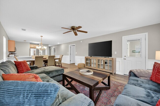 Photo - 641 Blue Stem Dr Unit SI ID1521721P