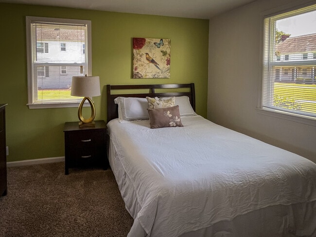 Sterling Oaks Apartments