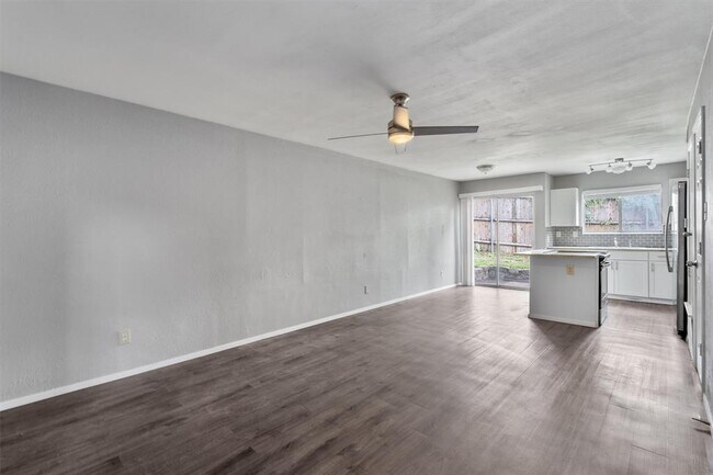 Photo - 3415 Menchaca Rd Unit 113