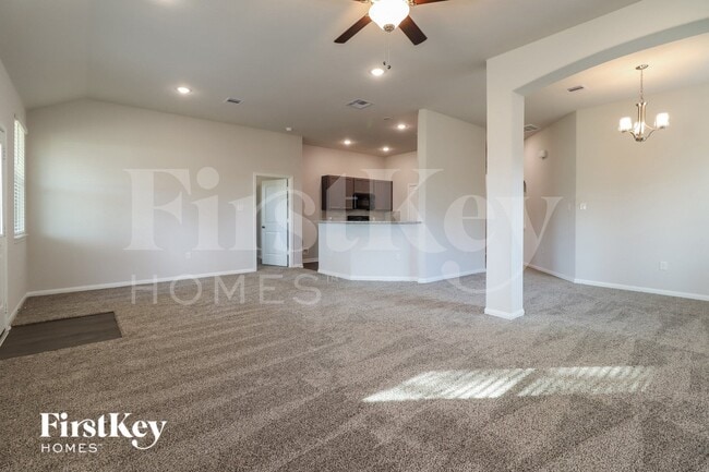 Photo - 14701 Country Club Dr