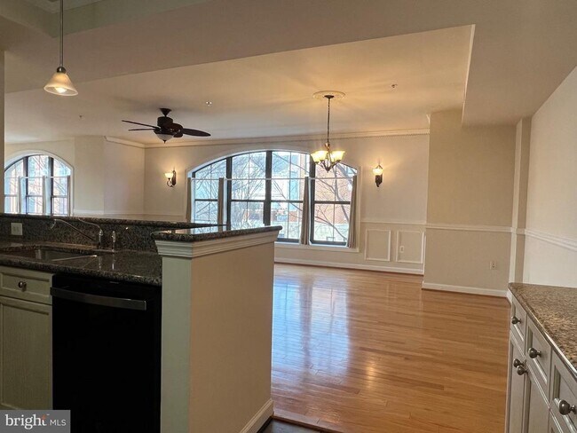 Photo - 485 Harbor Side St Unit 201