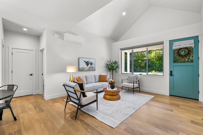 Photo - 32686 NE Big Rock Rd