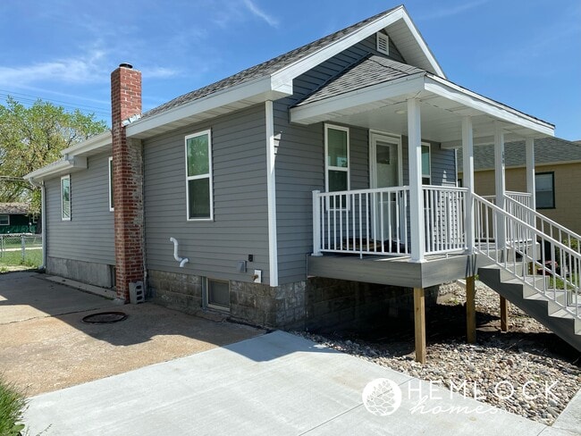 Photo - 601 S 1st St