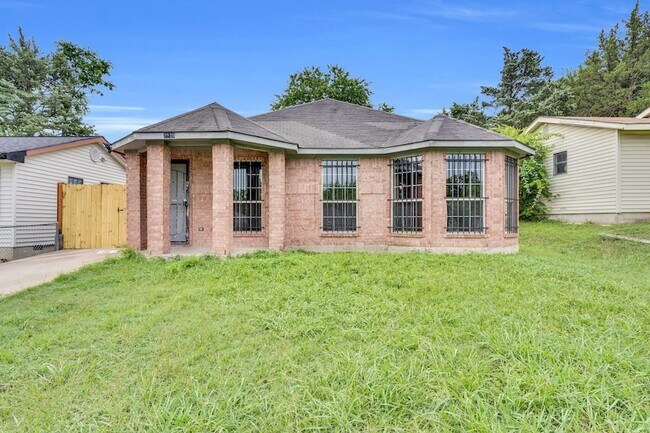 Building Photo - 2520 Fatima Ave Rental