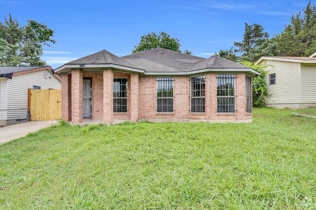 Building Photo - 2520 Fatima Ave Rental