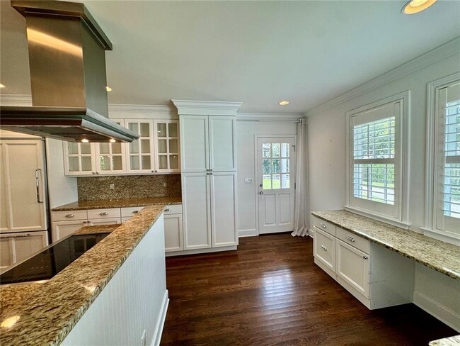 Photo - 912 S Himes Ave