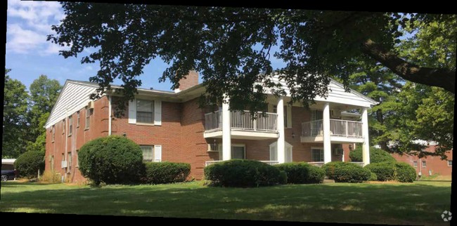 Building Photo - 6768 S East St Unit 7 Rental