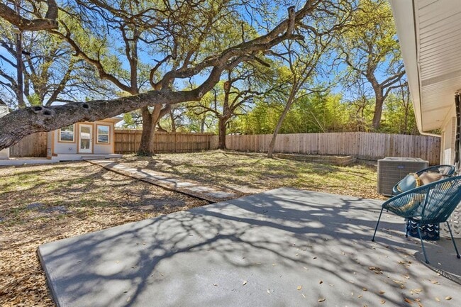 Photo - 11805 Pollyanna Ave