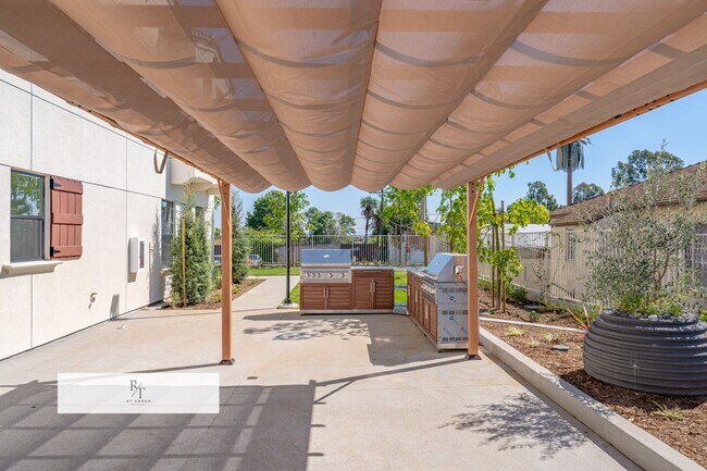Photo - Whitmore Villas 170 Unit 170 #3