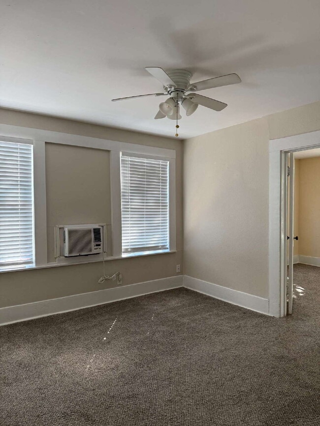 Photo - 1 Bedroom plus a Den, Close to SAC and Ala... Unit 3 upstairs