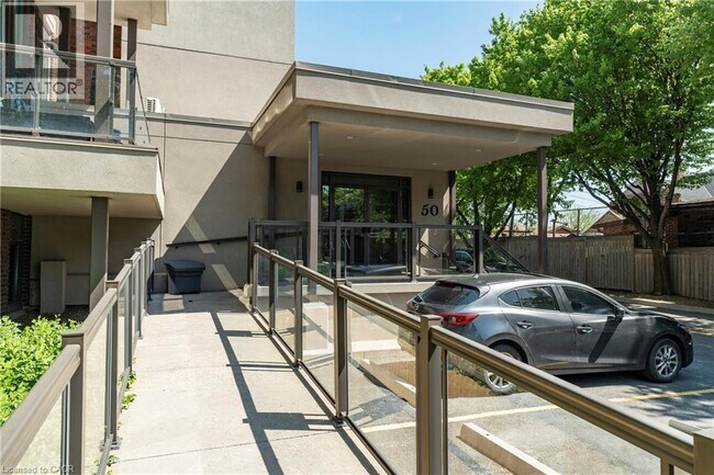 Photo - 50 Murray St W Unit 302