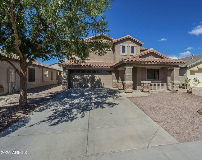 Photo - 1090 E Taylor Trail