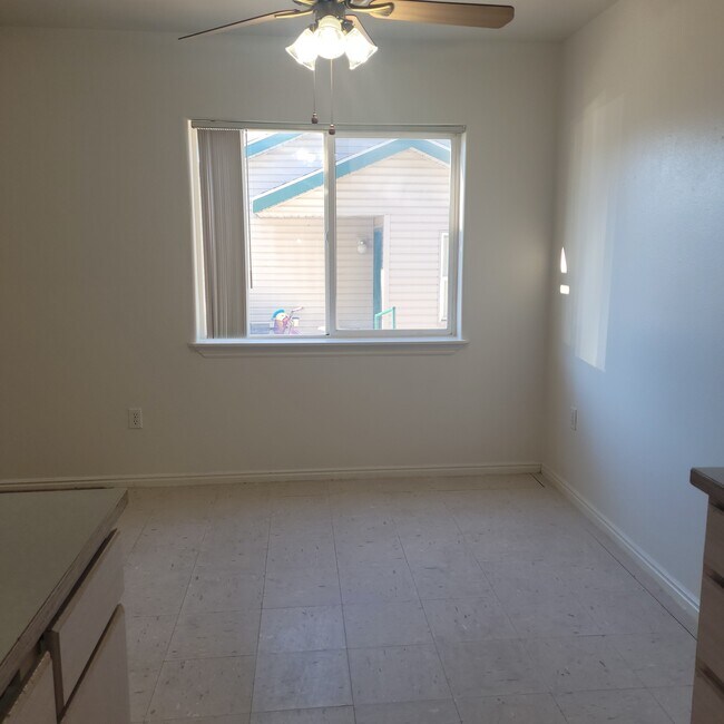 Photo - Vista Unit 20