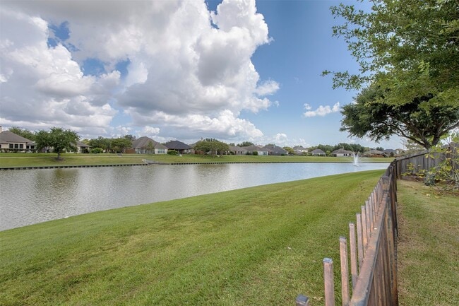 Photo - 876 Schooner Cove Ln