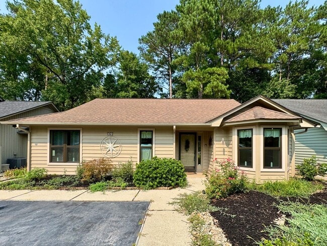 Building Photo - Conway - 2 Bedroom / 2 Bathroom Home (55+ Community)