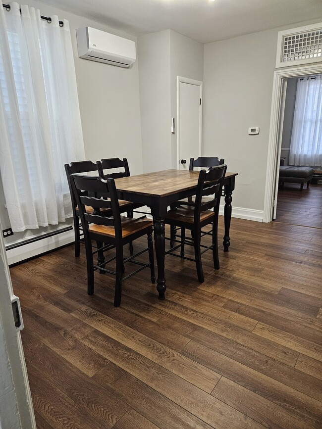 Photo - 279 W Main St