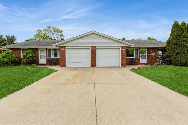 Building Photo - 6092 Demorrow Rd Rental