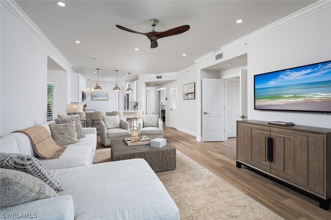 Photo - 7638 Pebble Creek Cir Unidad 204