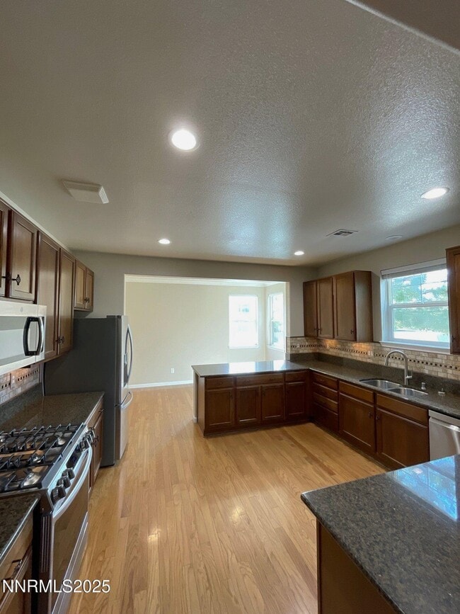 Photo - 2145 Tara Ridge Trail