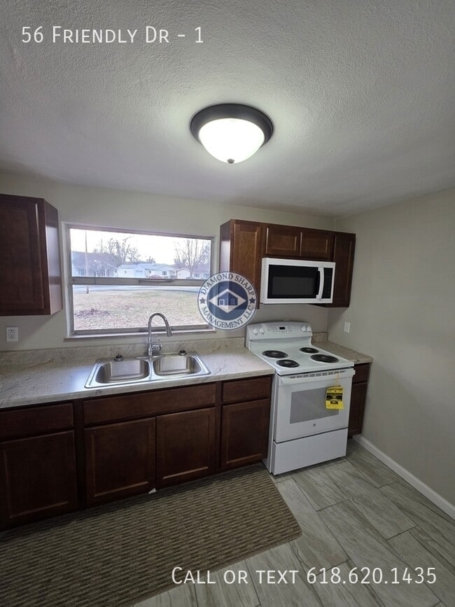 Photo - 56 Friendly Dr Unit 1