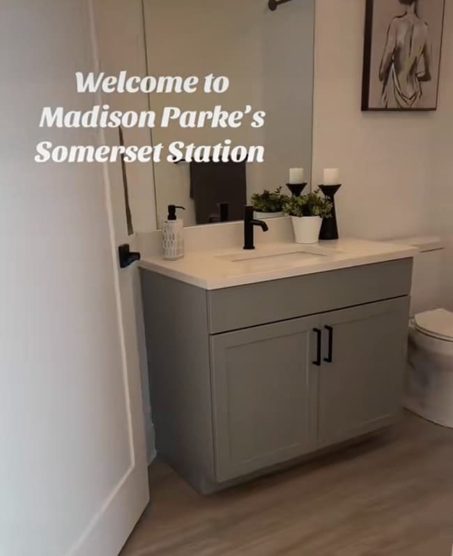 Photo - 2248 E Somerset St Unit 2