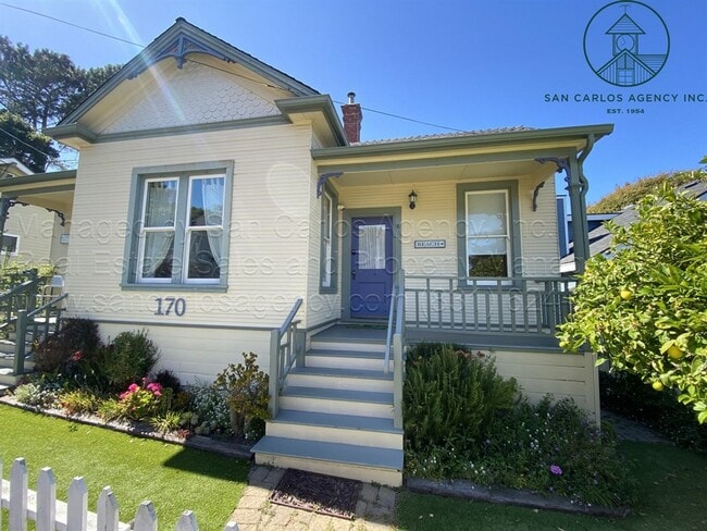 Building Photo - Adorable One Bedroom Pacific Grove Unit in Perfect Location