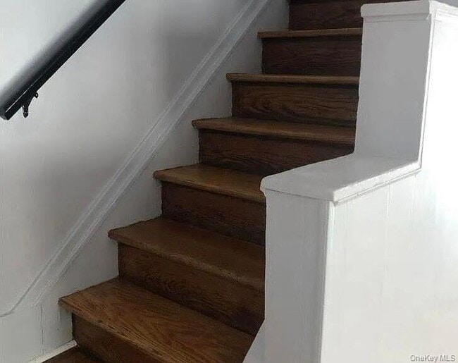 Photo - 198 Knickerbocker Ave