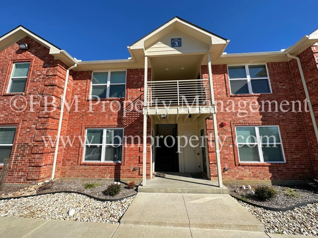 Building Photo - 1203 N Clay St Unit 321 Rental