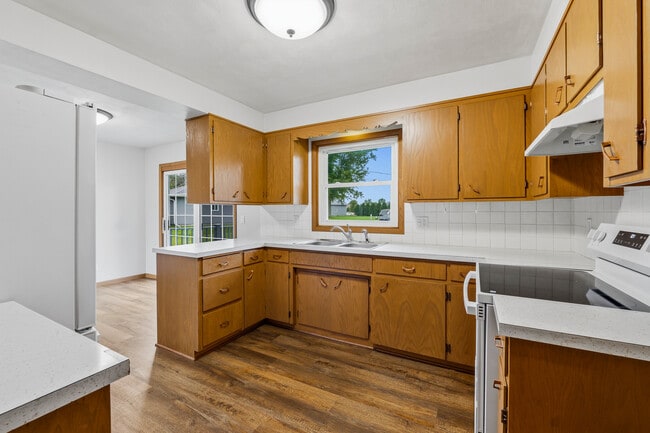 Photo - 1806 N Spring St