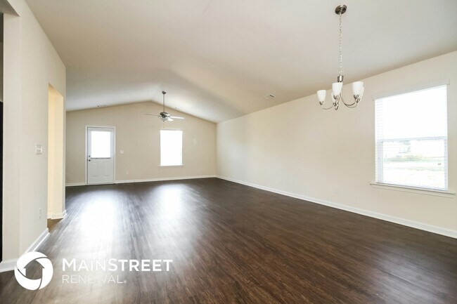 Photo - 2613 Stinger Dr