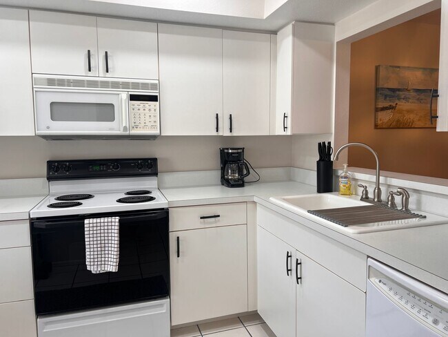 Photo - 2BD/2BA Townhome