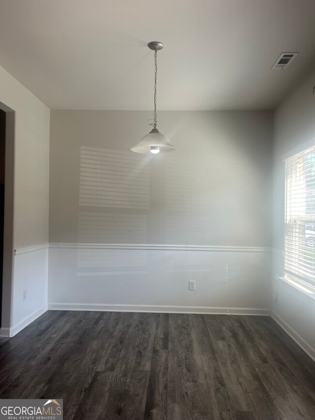 Photo - 6081 Oakley Rd