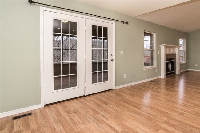 Photo - 5 Wreston Ln