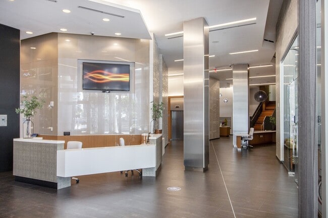 Photo - Vu New River Apartments