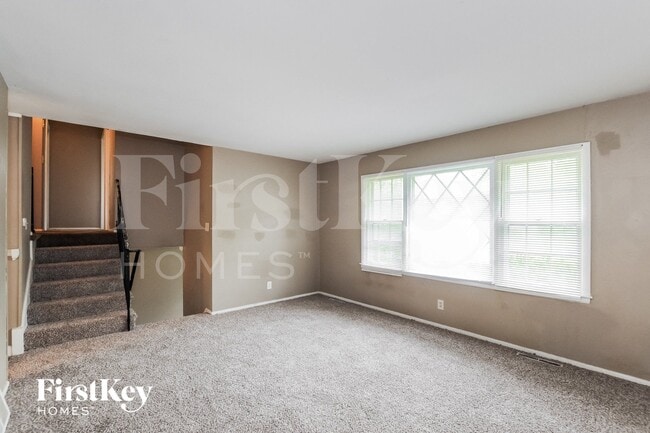 Photo - 7908 E 92nd St