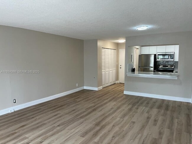 Photo - 4848 NW 24th Ct Unit 127