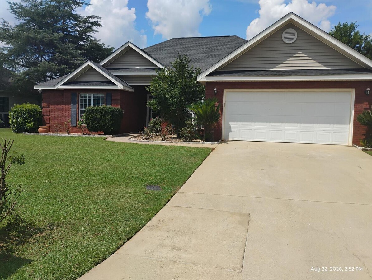Photo - 204 Cottonwood Ln
