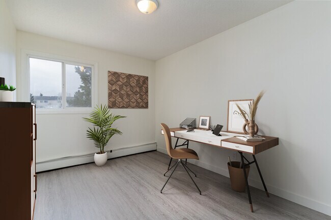 Photo - Greentree Village