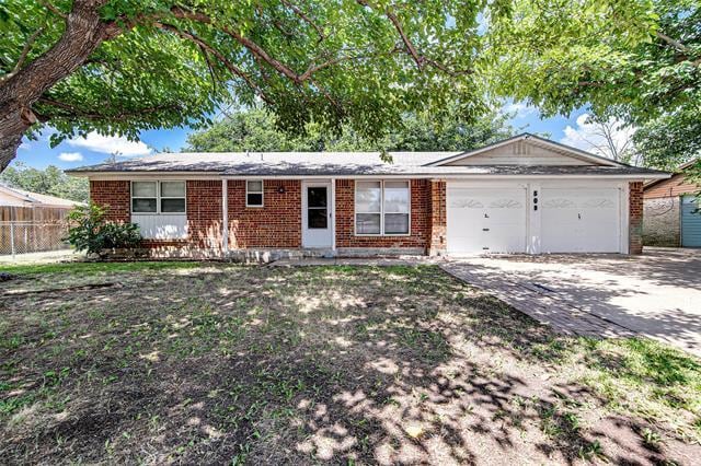 Photo - 509 Branch Cir W House