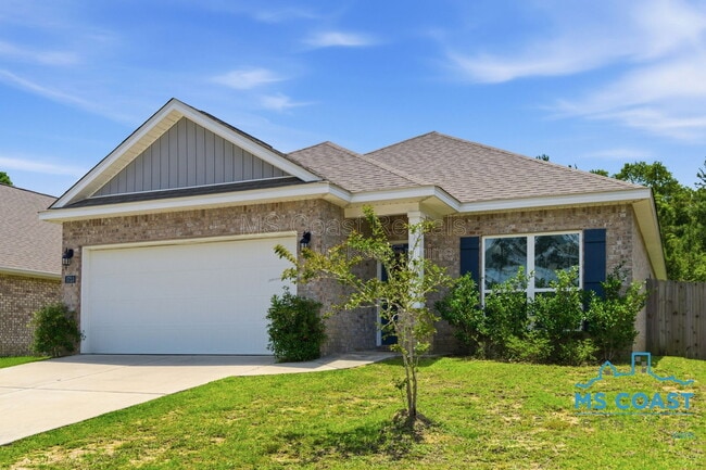 Photo - 5723 Overland Dr