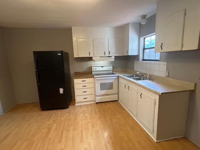 Photo - 2 Bed 1.5 Bath Duplex