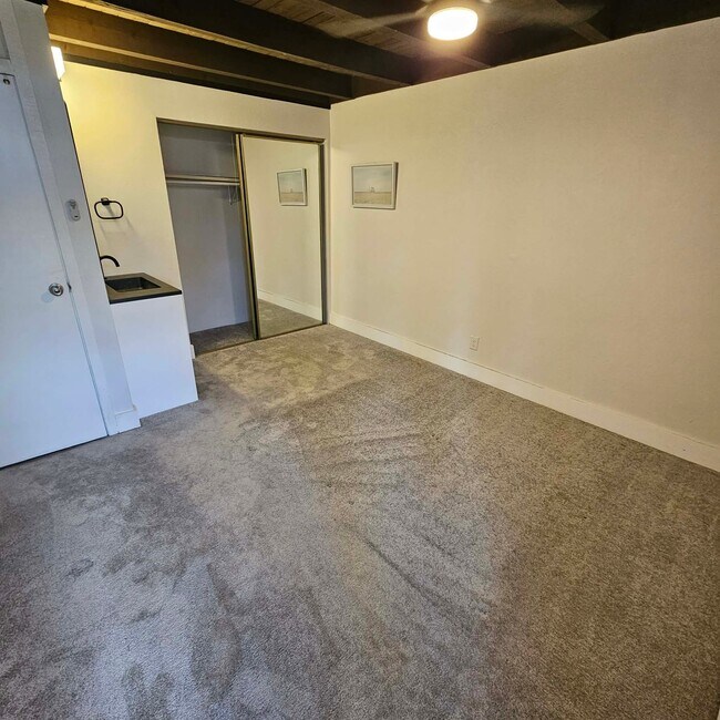 Photo - 2100 Lodgepole Cir Unit A204
