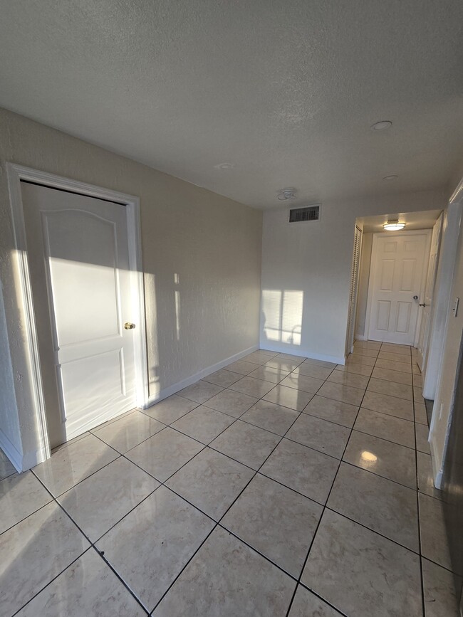 Photo - 28021 SW 142nd Ct