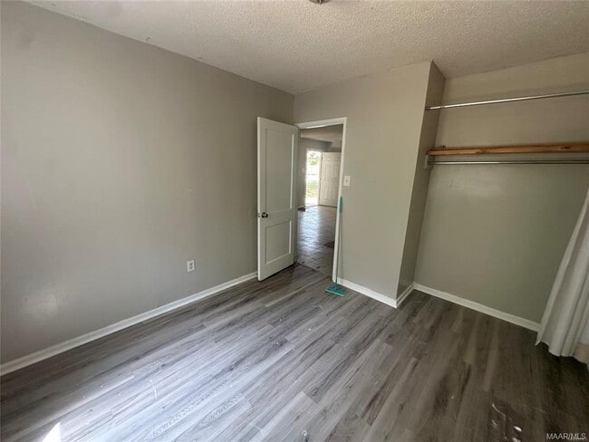 Photo - 3208 Caffey Dr