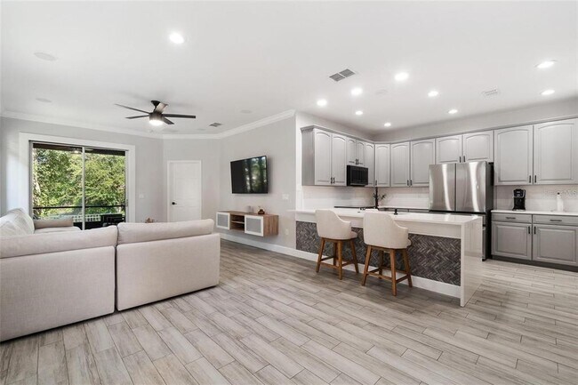 Photo - 5312 Tattinger Ln