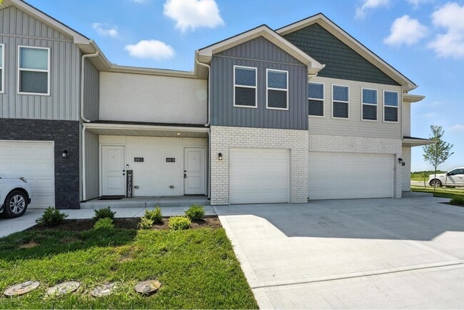 Photo - Rustic Heights